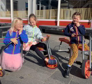 9CA964C2-D341-4B6E-802A-6DBBDC89B76E